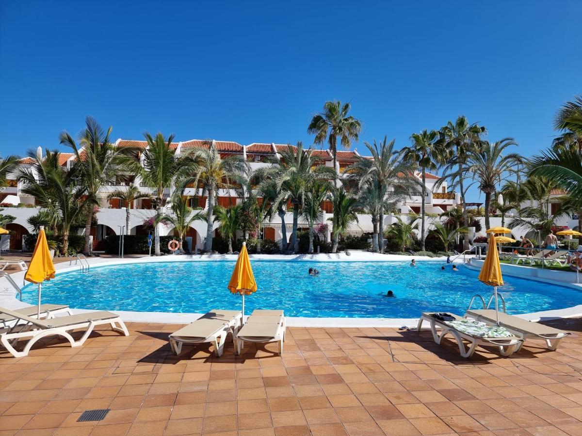 Studio Apartment No 1 Directly On The Beach And Sea, Terrace, Heated Pool, Wifi Плая-де-лас-Америкас Экстерьер фото