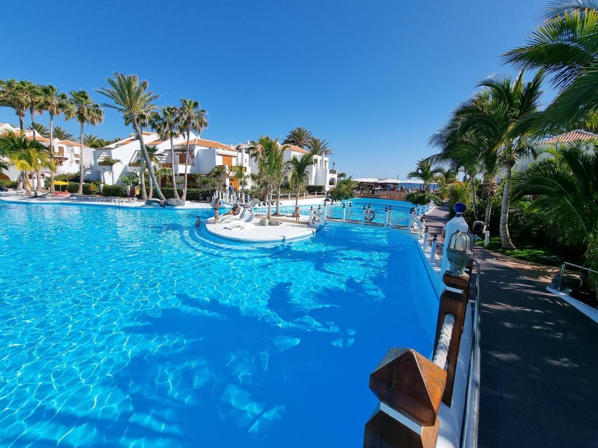 Studio Apartment No 1 Directly On The Beach And Sea, Terrace, Heated Pool, Wifi Плая-де-лас-Америкас Экстерьер фото